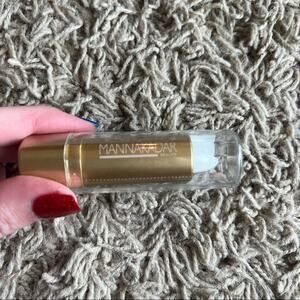 NEW! Manna Kadar Lip Scrub